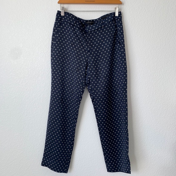 Banana Republic Navy Avery Print Cropped Pant - Picture 2 of 11